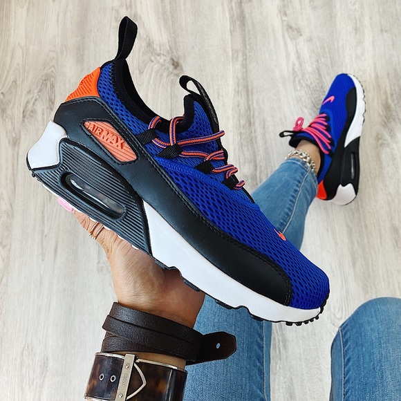 Nike Shoes - Nike air max 90 ez sneakers
